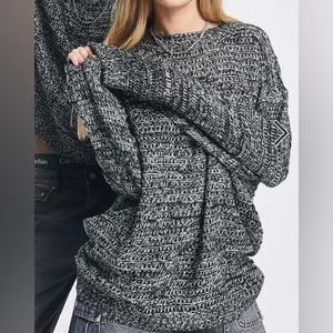 NWOT Reclaimed Vintage Unisex Sweater Size Small